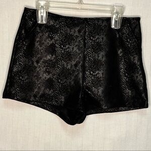 Pants store snake skin shorts